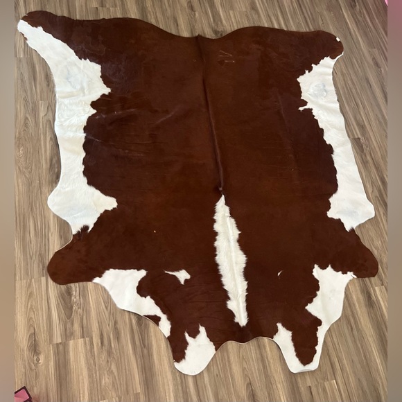 Texas Proud Other - Texas Proud Cowhide Area Rug - Brown & White